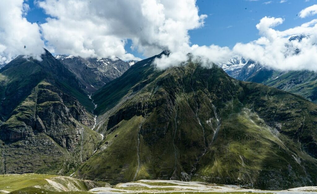 Manali Kasol tour package from Chandigarh