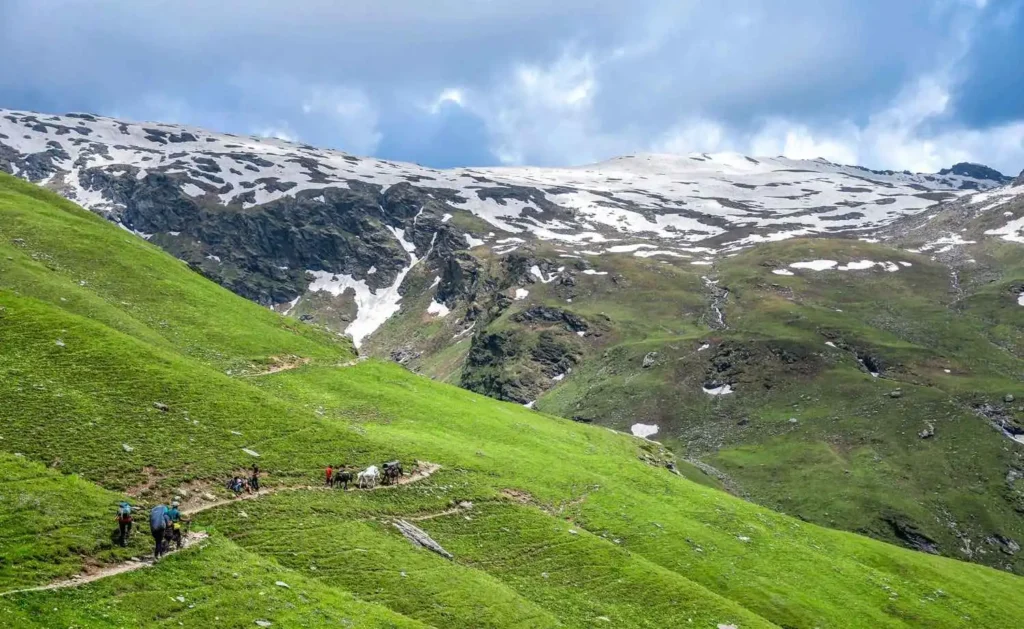 Bhrigu-Lake-Trek-3