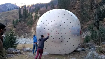 Zorbing-in-Solang-Valley-450